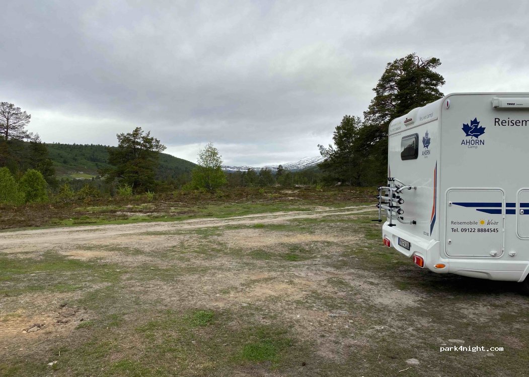 (2693)  - 4069 Skjåkvegen — foto