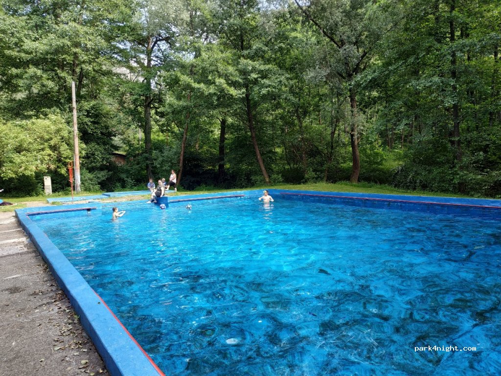 Camping Manínska tiesňava — foto