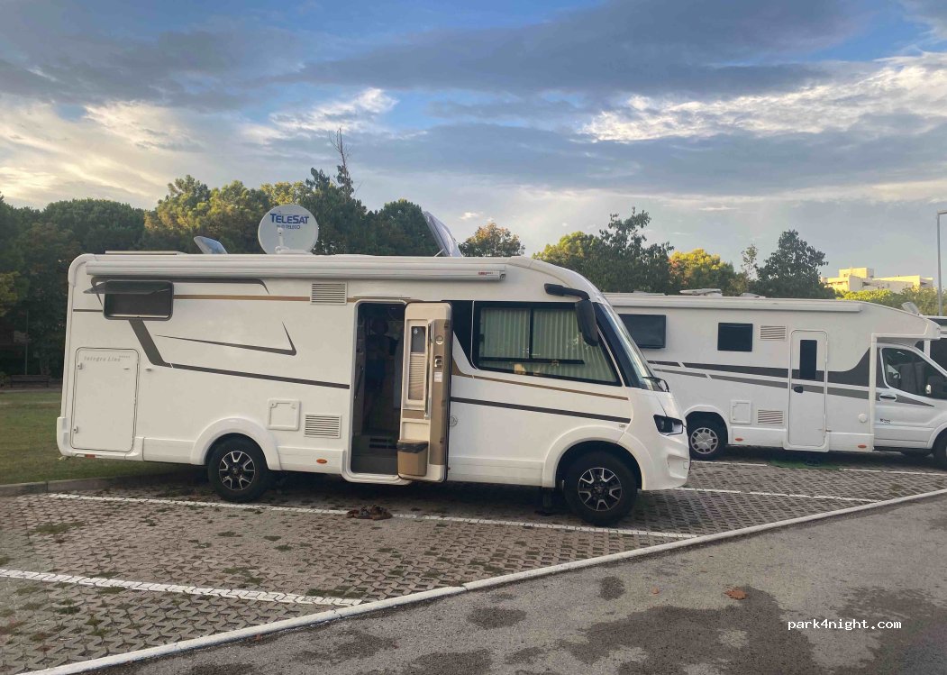(47838) Riccione - 4 Viale Novellara — foto 4