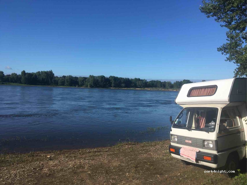 (49130) Sainte-Gemmes-sur-Loire - 57 Port Thibault — foto