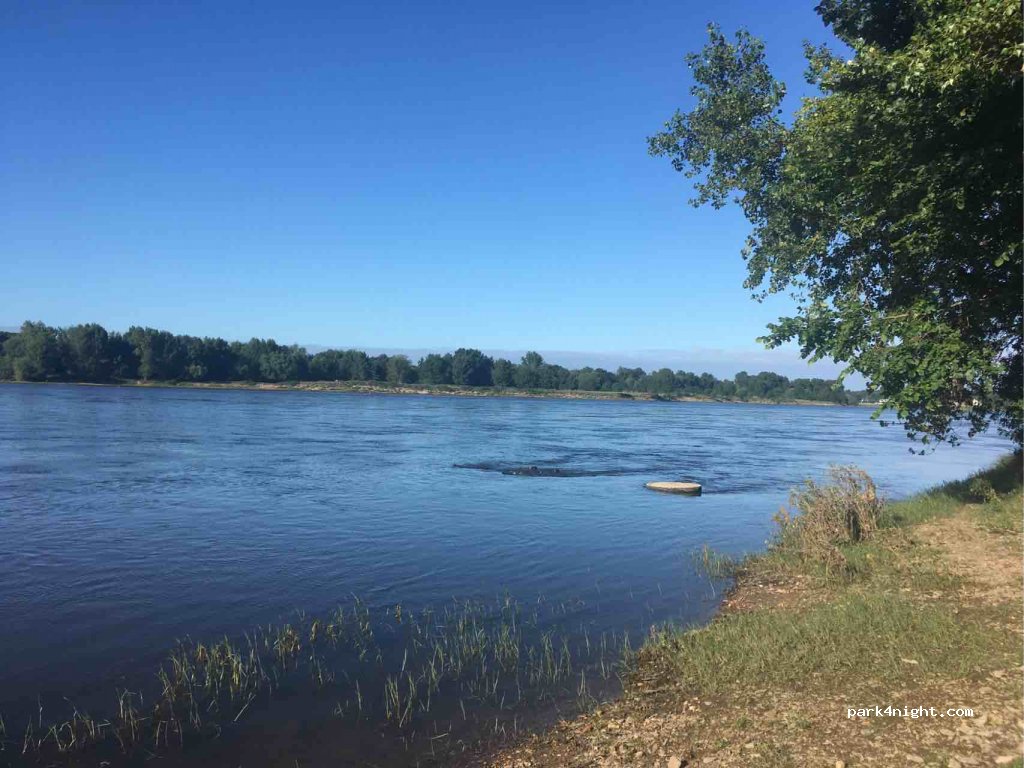 (49130) Sainte-Gemmes-sur-Loire - 57 Port Thibault — foto 2