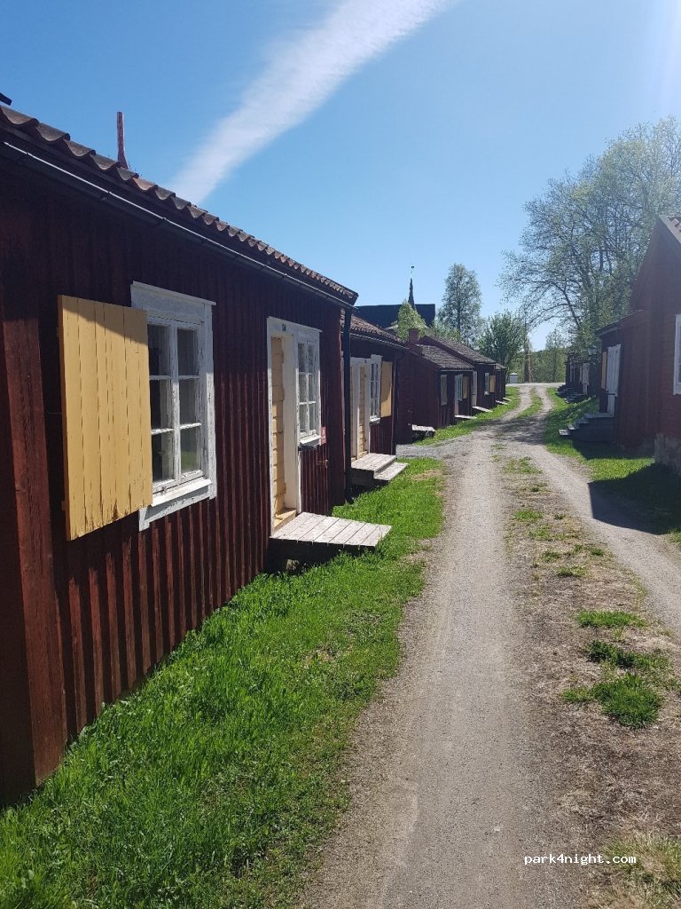 Lövånger Kyrkstad Vandrarhem & Camping — foto 2
