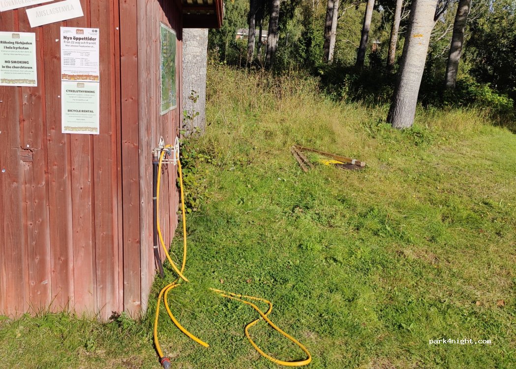 Lövånger Kyrkstad Vandrarhem & Camping — foto 4