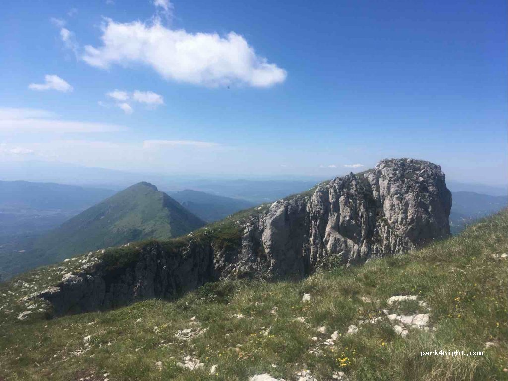 () Gornja Studena - Unnamed Road — foto