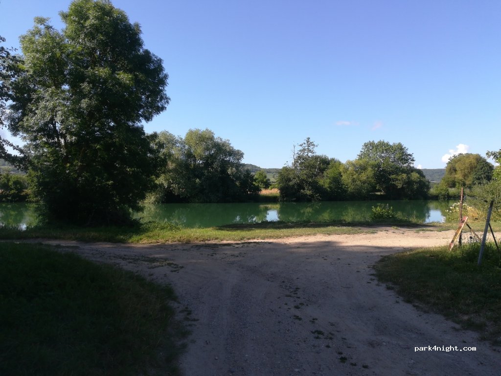 (02850) Trélou-sur-Marne - 7 Rue du Château — foto 2