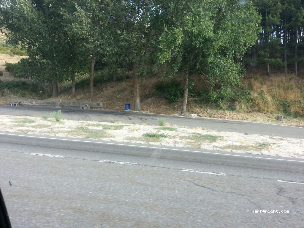 (05571) Casas del Puerto - N-110 — foto