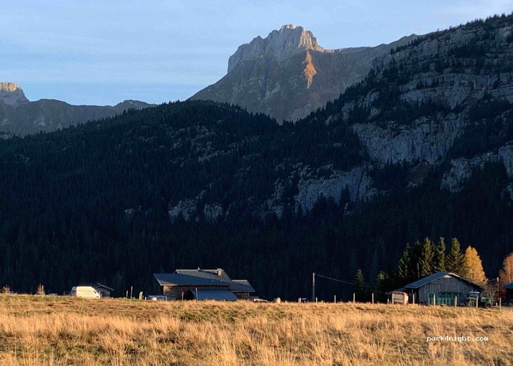 (74130) Brizon, Haute-Savoie - Route de Solaison — foto 5