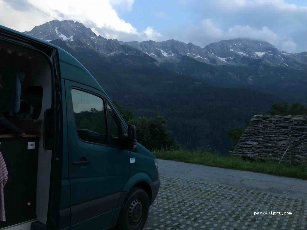 (7610) Bregaglia - 211 Carnella — foto