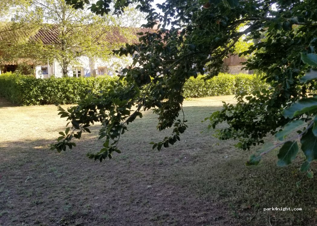 CHAMBRES D'HOTES LA METAIRIE — foto 4