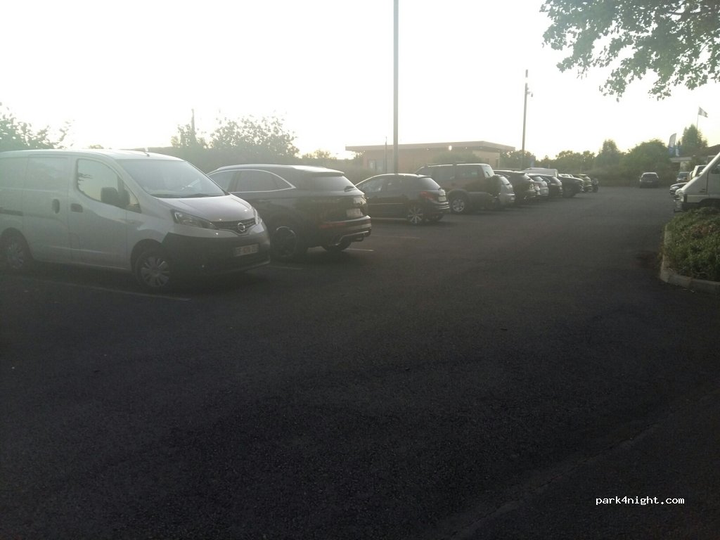 (71000) Mâcon - 375 Rue Alain Colas — foto 3