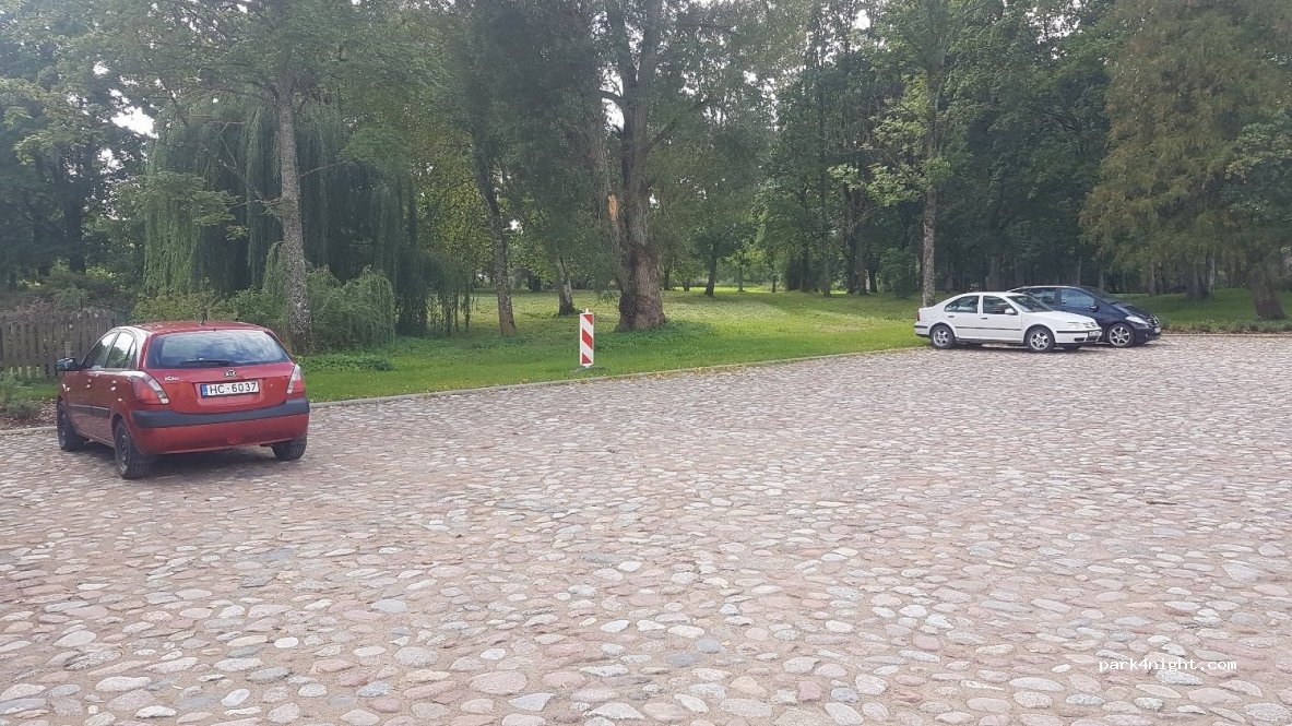 (3301) Kuldīga - 3 Leona Paegles iela — foto