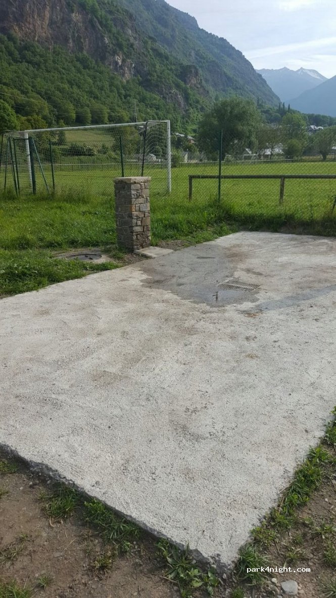 Àrea de serveis Autocaravanes Barruera — foto