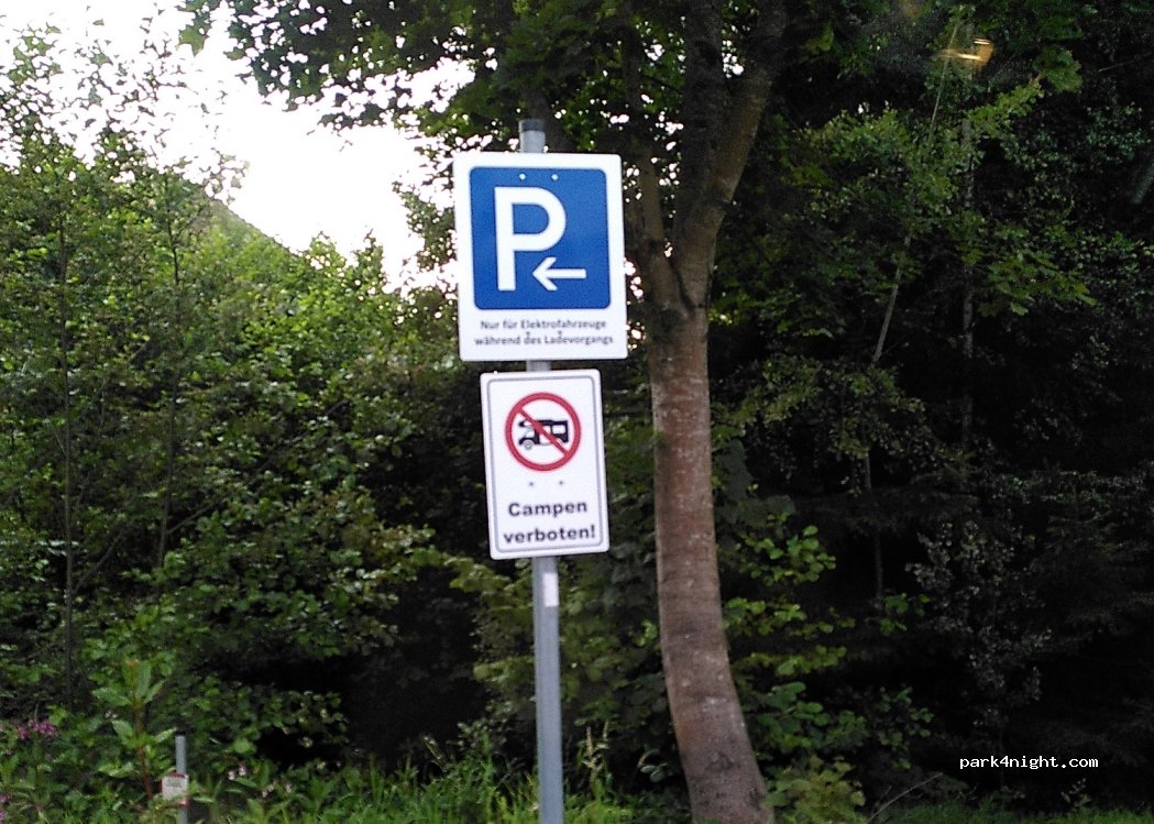(93470) Lohberg - 4 Schwarzenbacher Straße — foto
