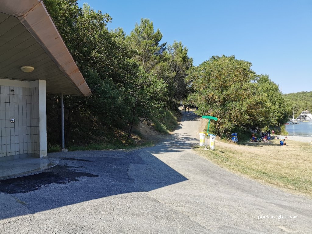 (11000) Carcassonne - 30 Chemin du Point du Jour Montlegun — foto 2