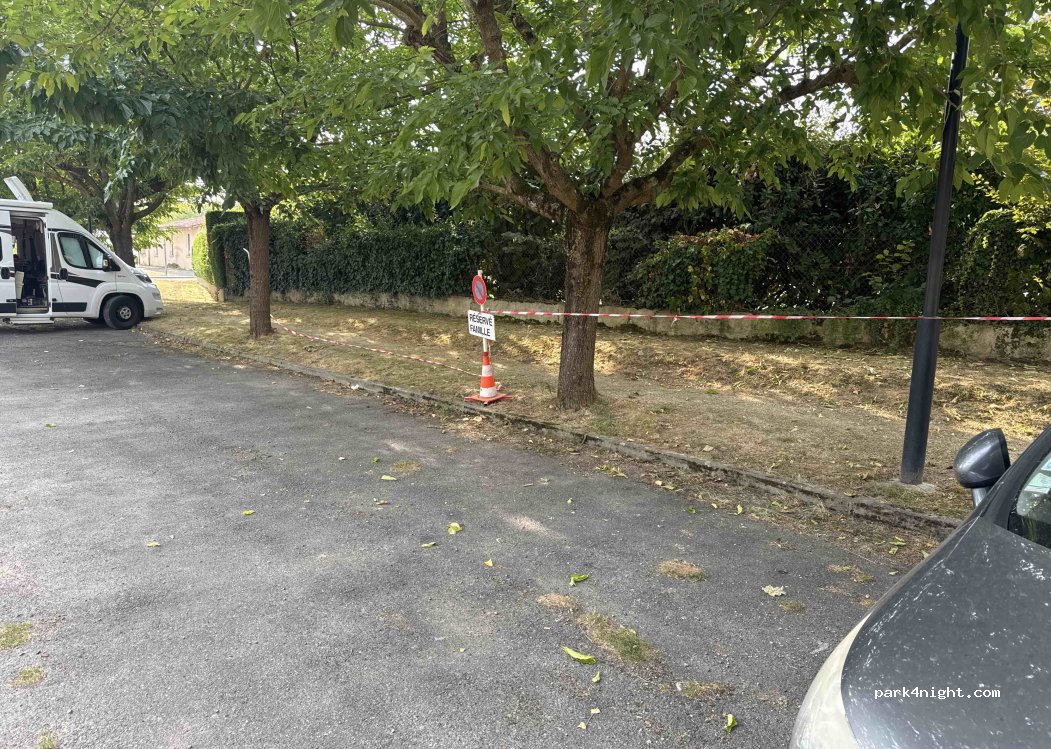 (32730) Villecomtal-sur-Arros - 2 Chemin Saint-Jacques — foto 4