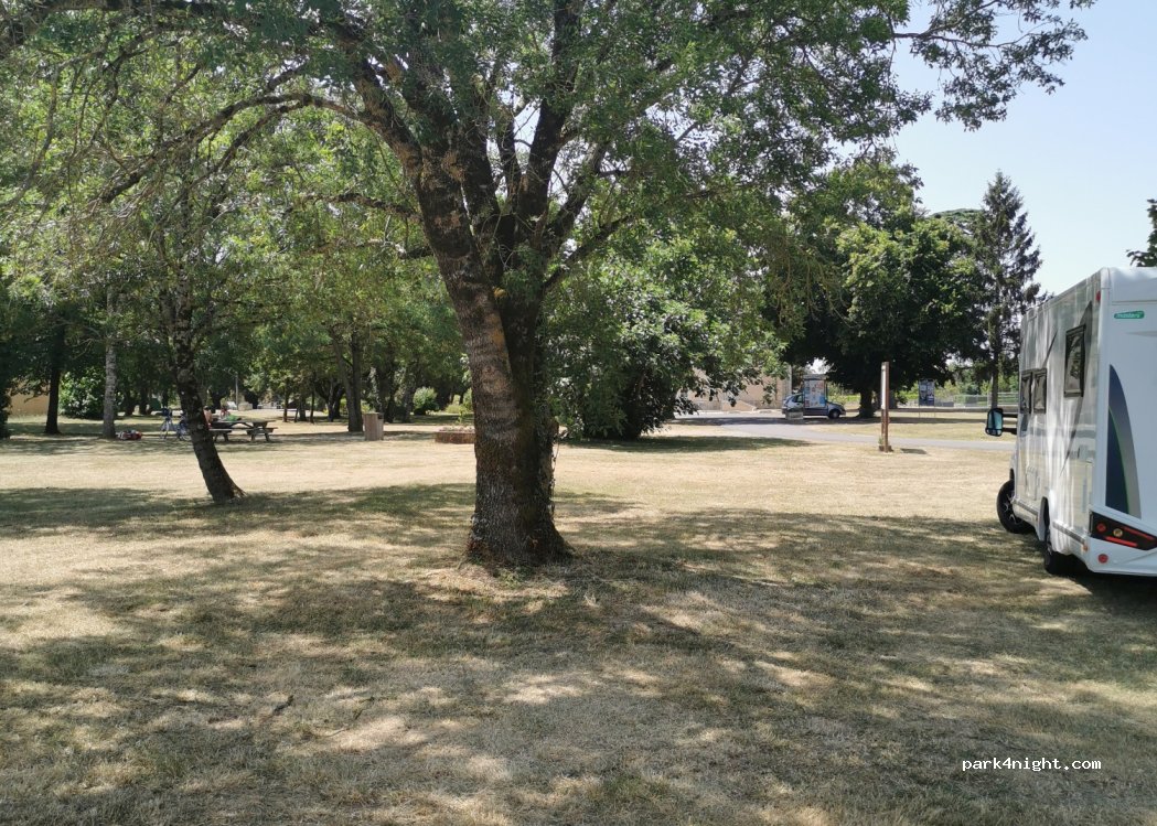 (79180) Vouillé - 15 Rue de Boussantin — foto 2