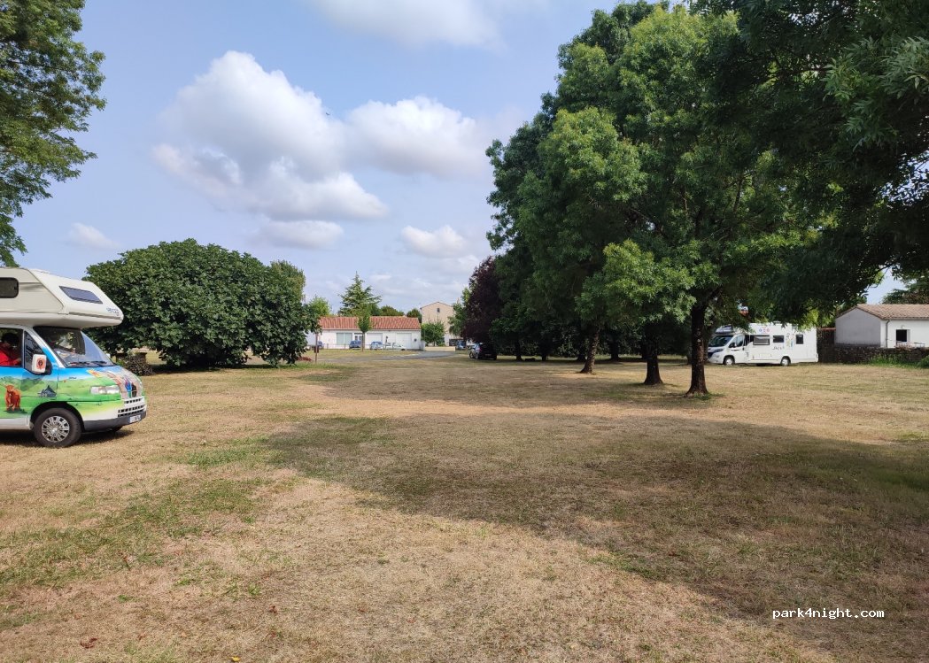 (79180) Vouillé - 15 Rue de Boussantin — foto 4