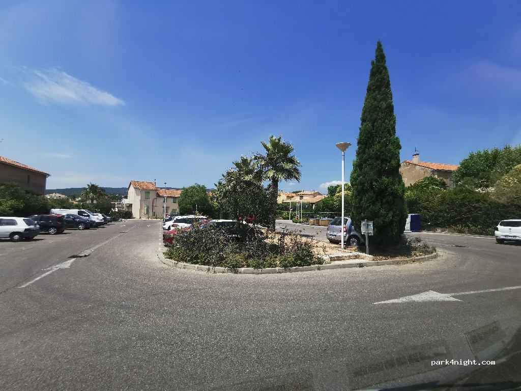 (83270) Saint-Cyr-sur-Mer - 26 Clos de Vignes — foto