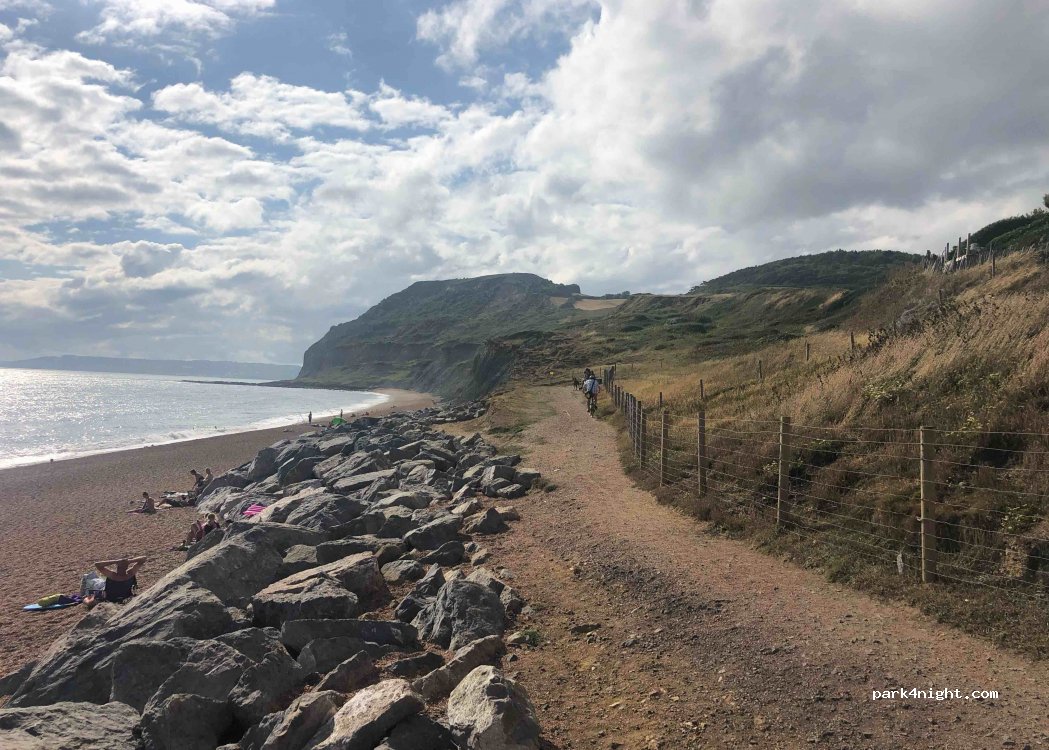 (DT6 6JU) Bridport - South West Coast Path — foto 2