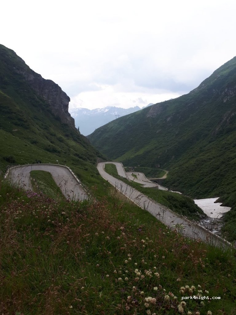 (6780) Airolo - Tremola — foto