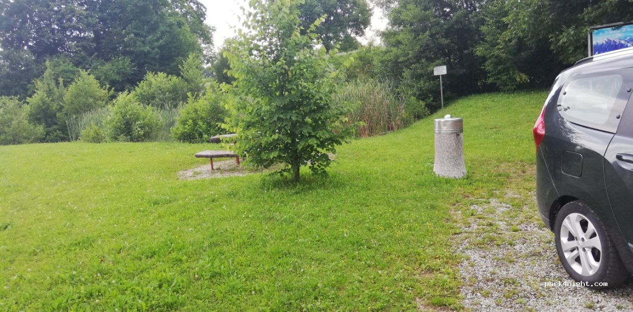 (4205)  - 53 Belska cesta — foto