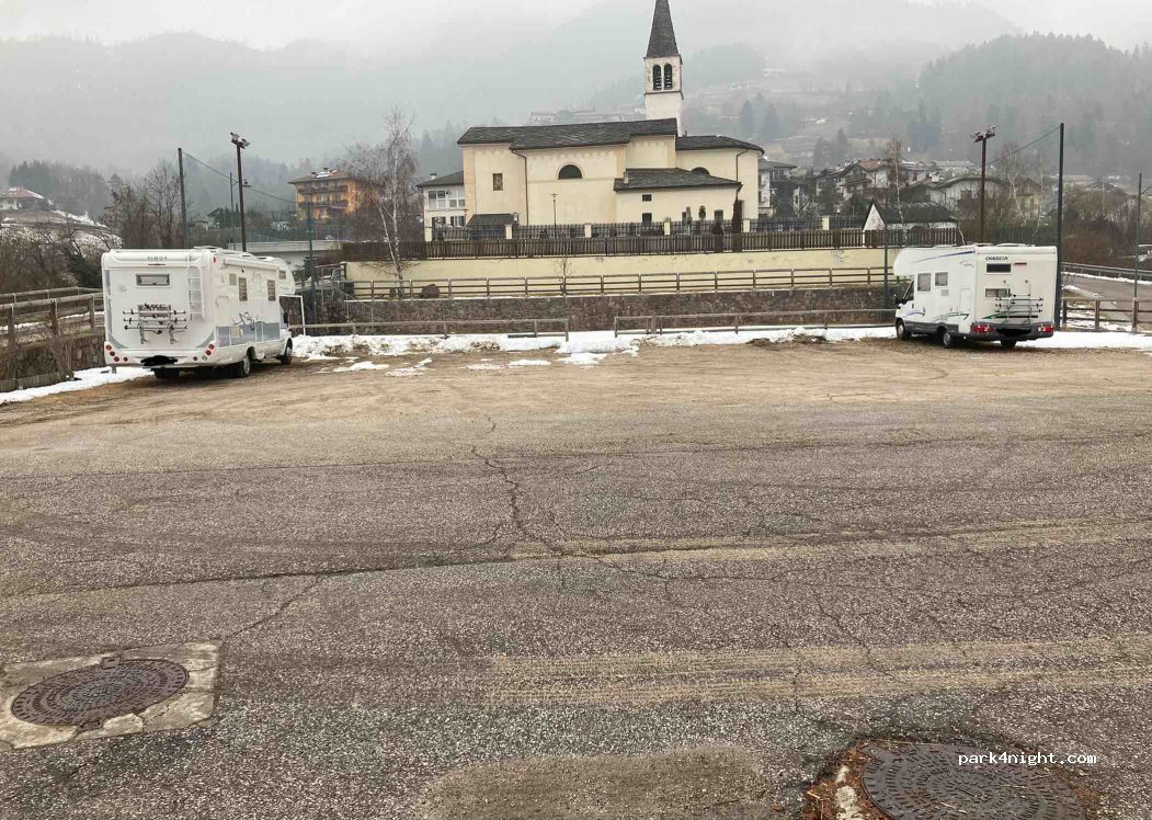 Area sosta camper Sant'Orsola Terme — foto 2