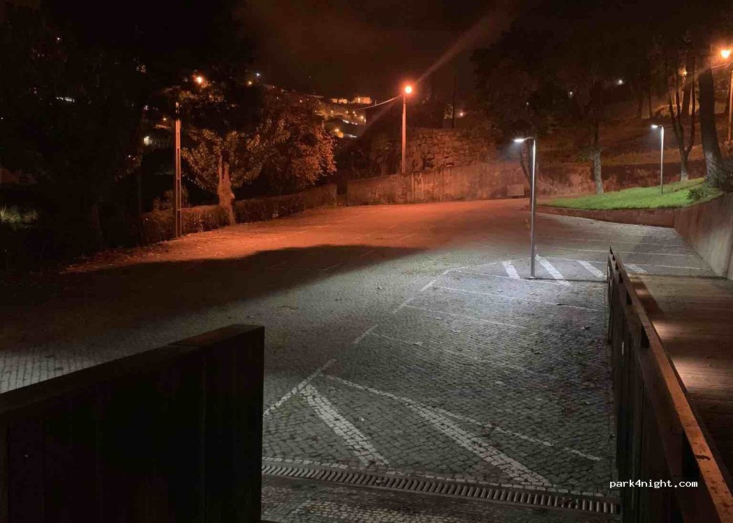(6200) Covilhã - 56 Rua do Pinho Manso — foto
