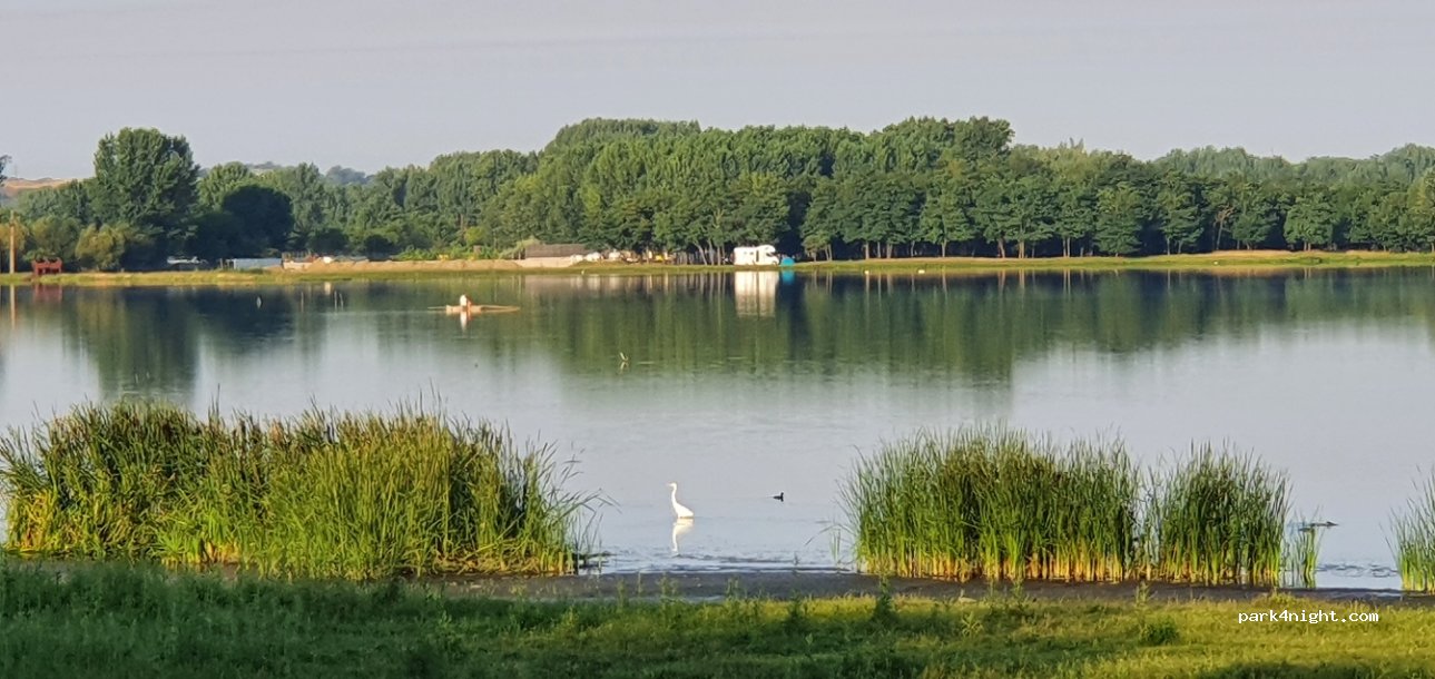 (207360) Maglavit - Unnamed Road — foto 2