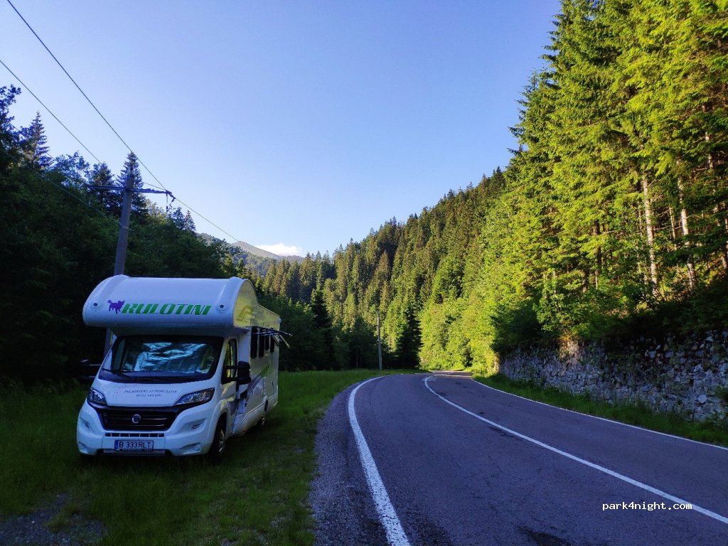 () Arefu - Transfăgărășan — foto 2