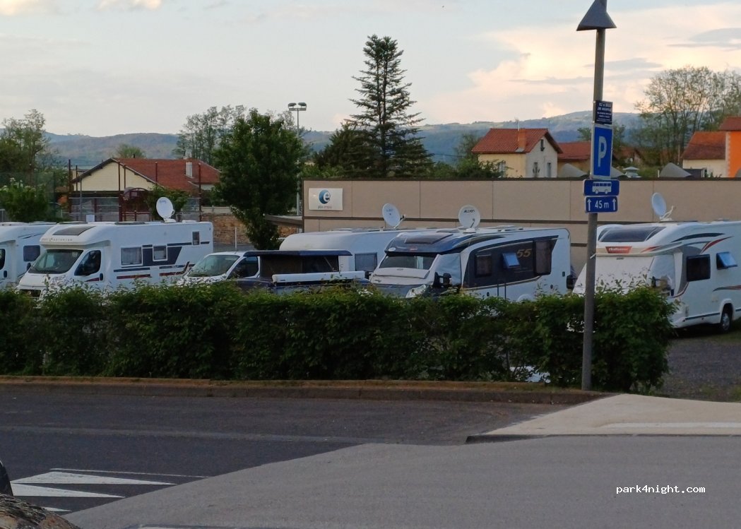 (43100) Brioude - 28-30 Avenue de Lamothe — foto