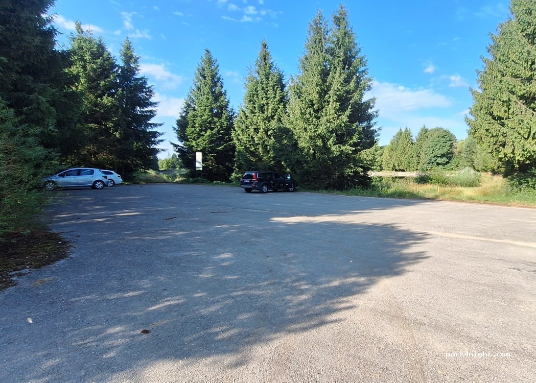 (038 42) Ďanová - Unnamed Road — foto 5