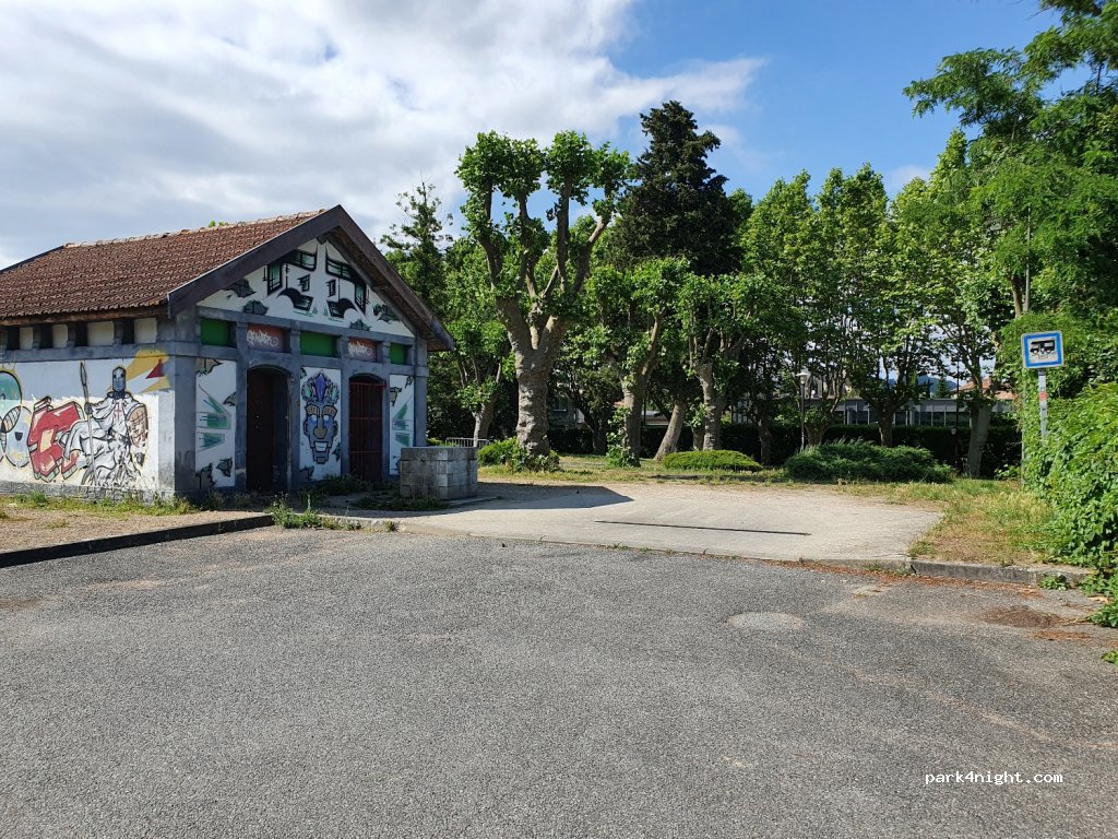 (09500) Mirepoix - 4 Allée de Palafrugell — foto 3