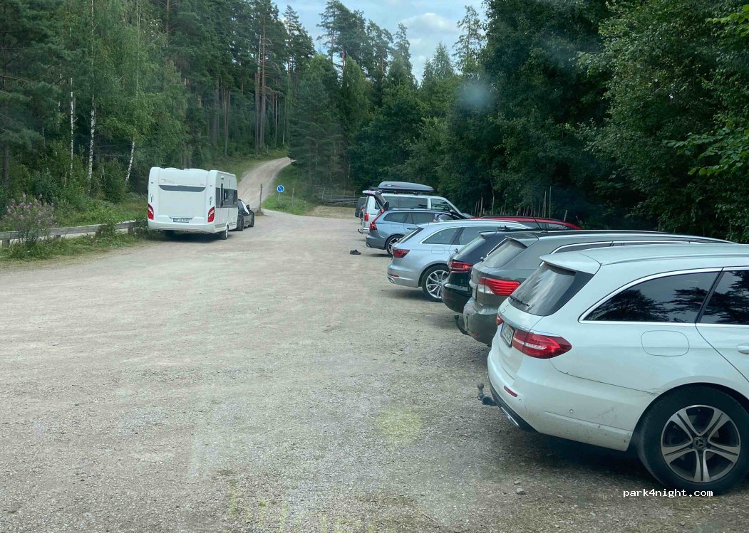 (570 15) Holsbybrunn - Unnamed Road — foto 2