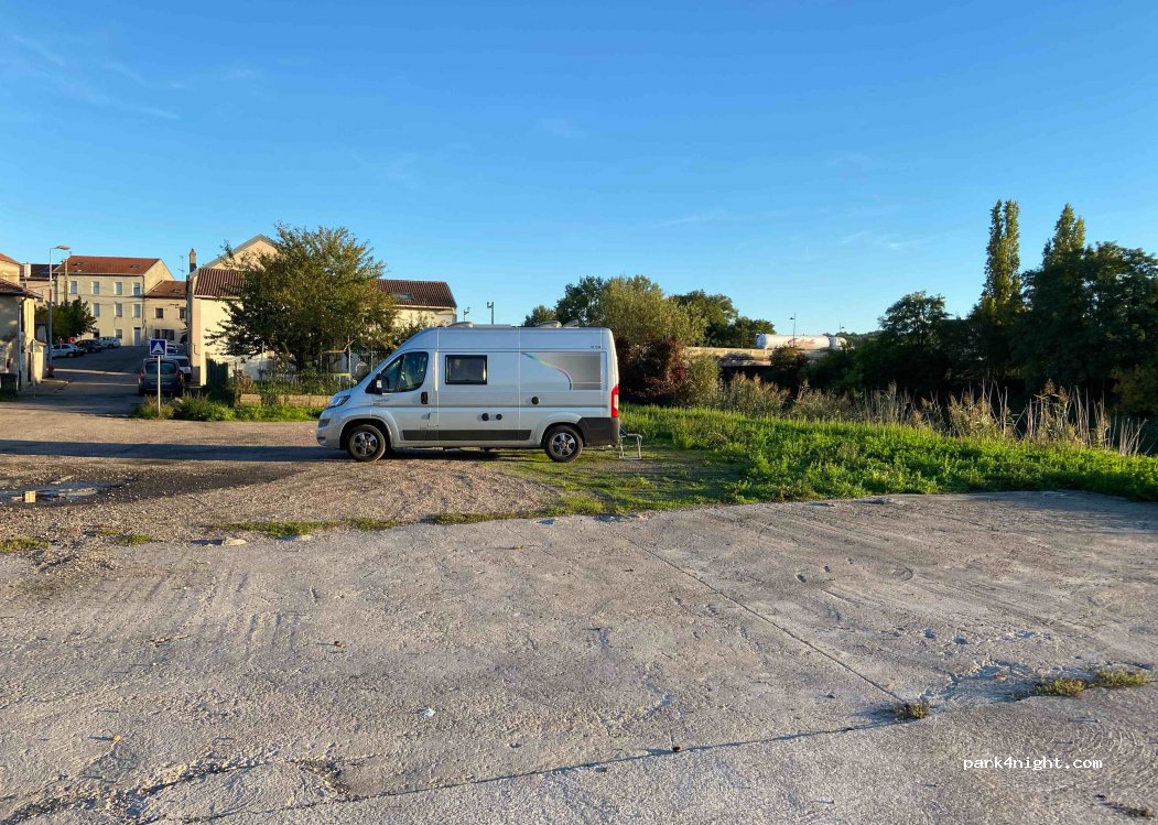 (54110) Varangéville - 21 Quartier des Capucins — foto 3