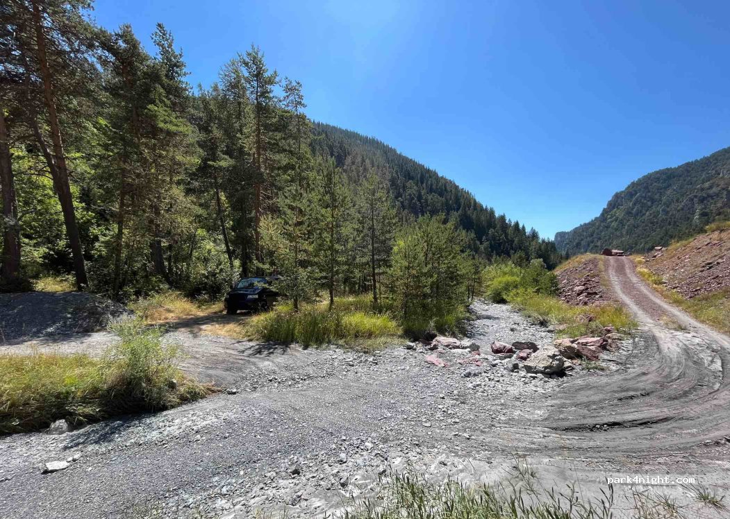 (06470) Beuil - Route de Nice — foto