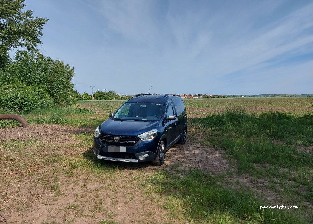 (691 67) Šakvice - Unnamed Road — foto 2