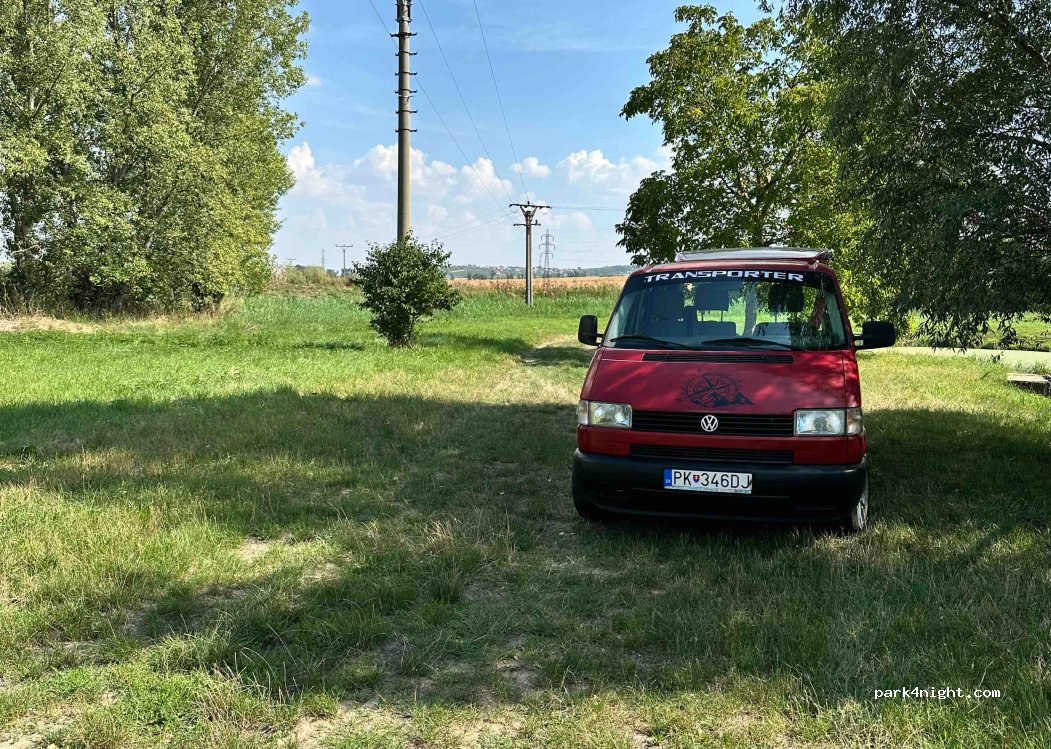 (691 67) Šakvice - Unnamed Road — foto 4