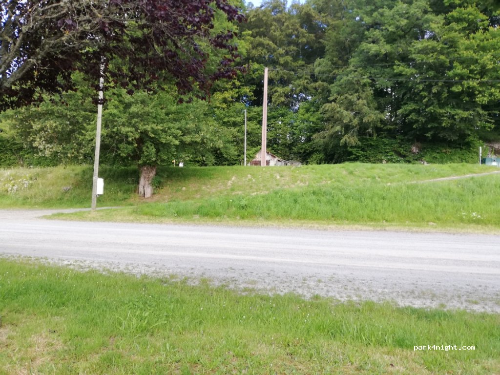 (23000) La Chapelle-Taillefert - 10 Rue du Pont Perdrix — foto 2
