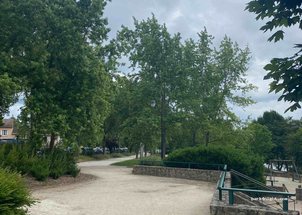 (87000) Limoges - 20 Rue du Port du Naveix — foto 3
