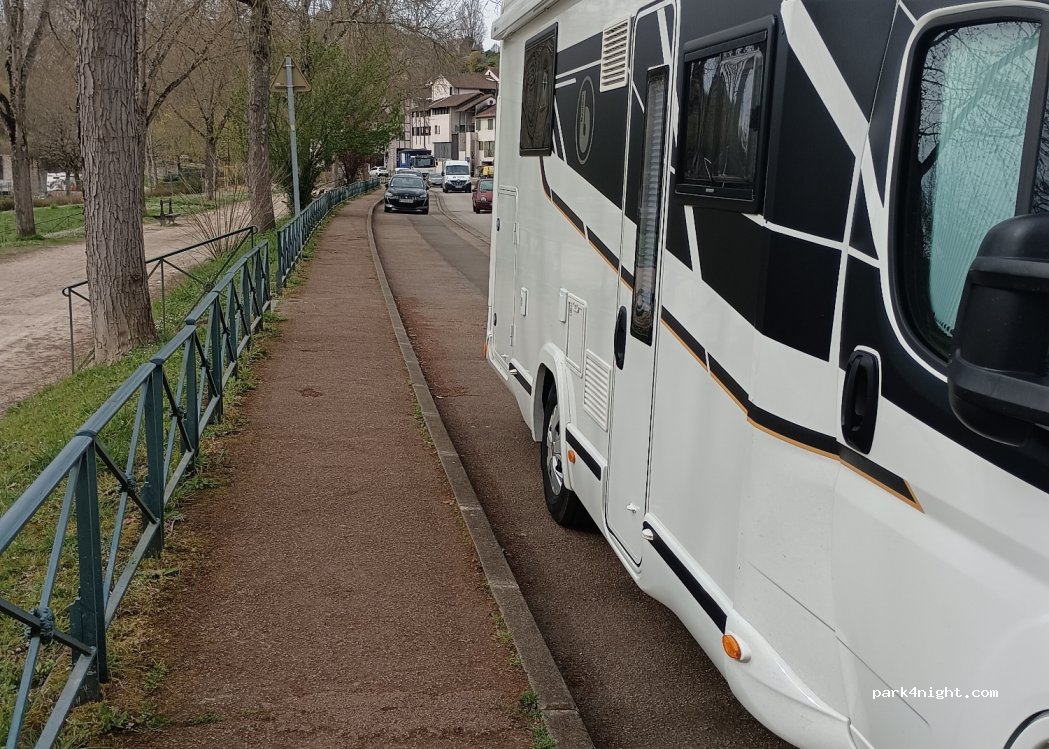 (87000) Limoges - 20 Rue du Port du Naveix — foto 4
