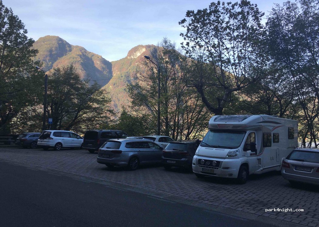 (22020) Nesso - Stada Provinciale 583 — foto 4
