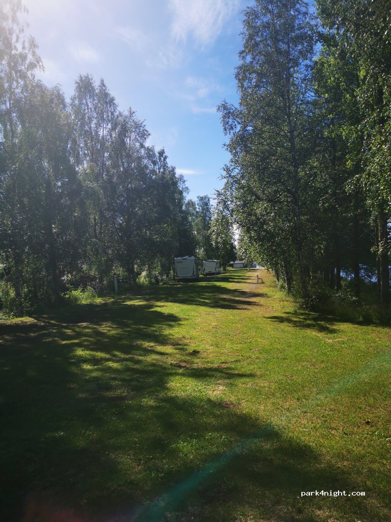 Iin Sillat matkailukeskus — foto