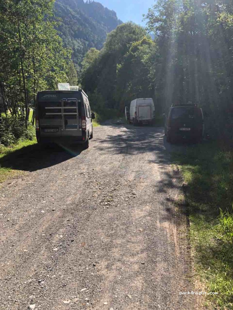 (6870) Reuthe - 162 Hof — foto