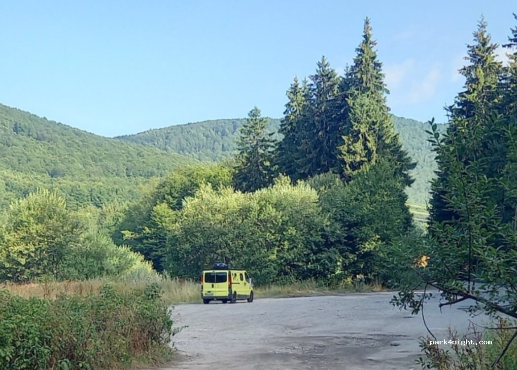 (2250) Gintsi - Unnamed Road — foto