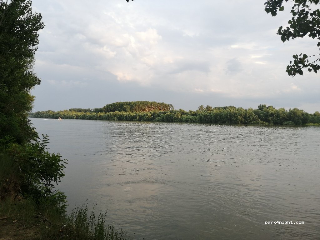 () Carcaliu - Strada Dunării — foto