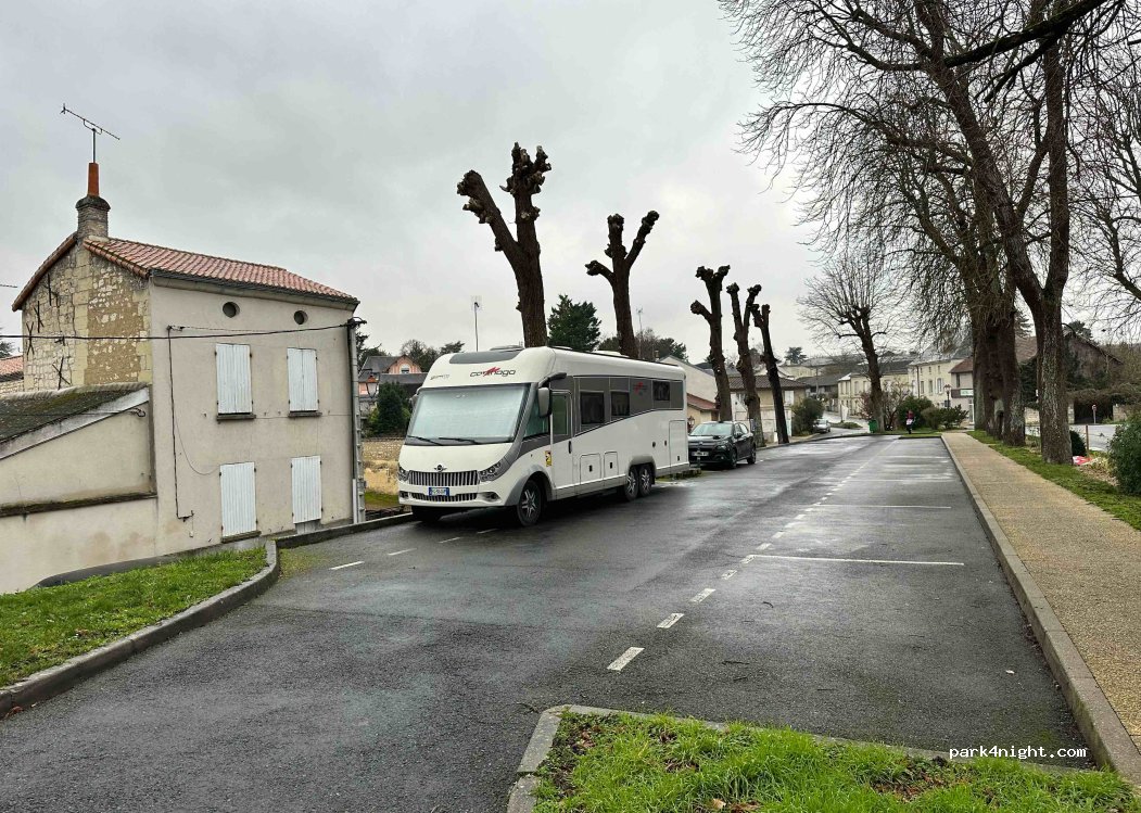 (86200) Loudun - 8t Rue du Pasquin — foto 3