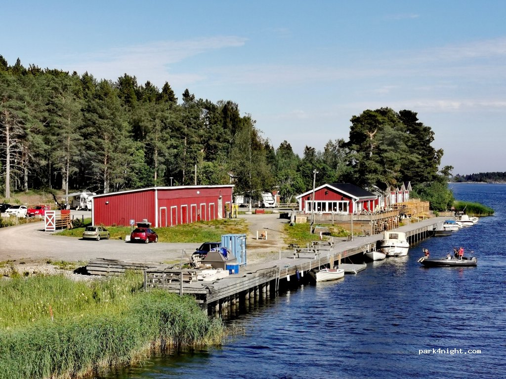 (860 35)  - 6 Unnviksvägen — foto 2