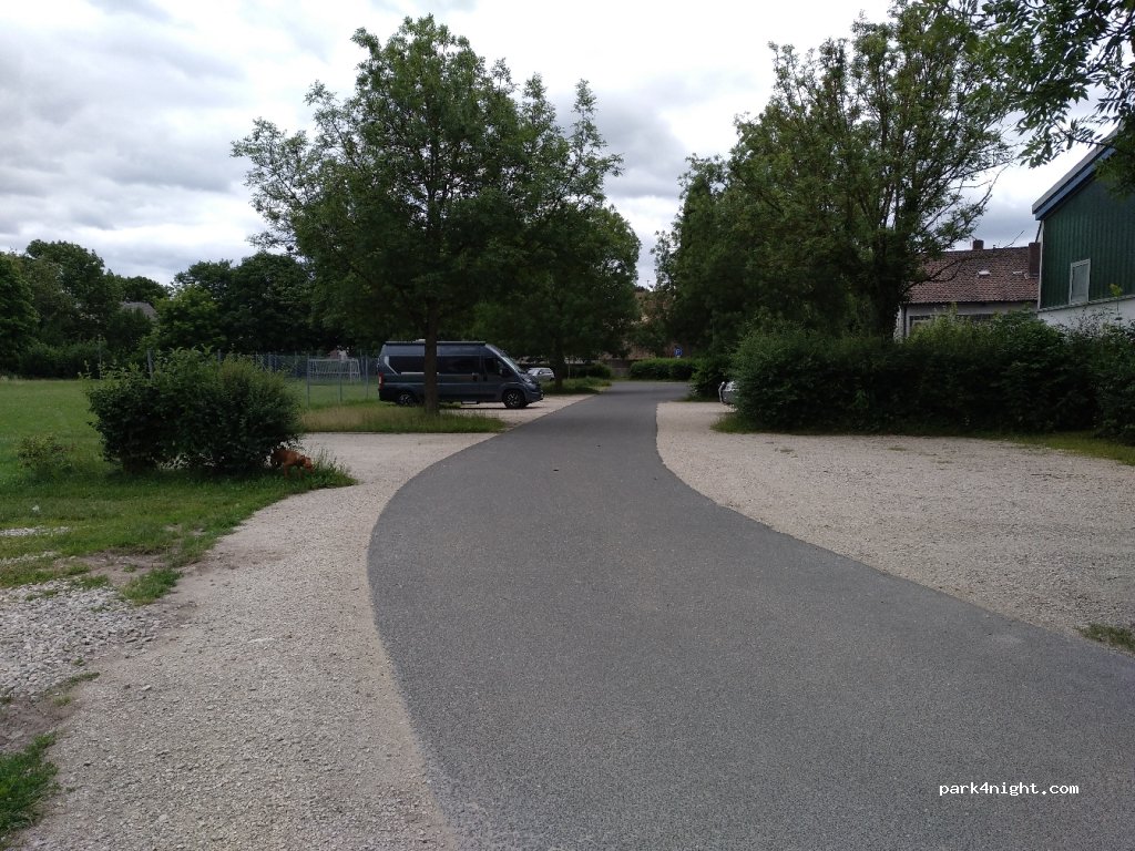 (90579) Langenzenn - 8 Sanktustorstraße — foto