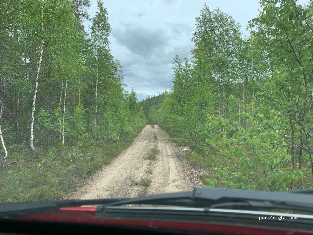 (820 50)  - 274-42 ORMSJÖVÄGEN — foto