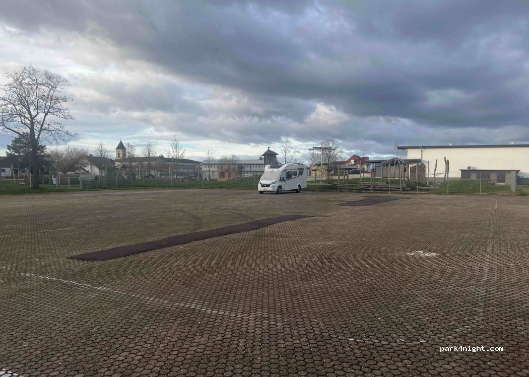 (77743) Neuried - 5 Otto-Hahn-Straße — foto 2